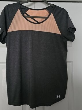 Under Armour Women’s Black Tee with Peach Mesh Yoke
